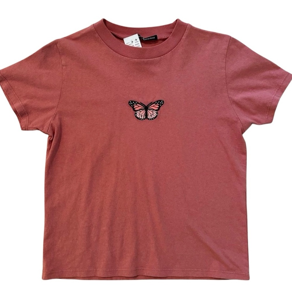 Brandy Melville lose fitting pink cropped tee- never worn (ONE SIZE)